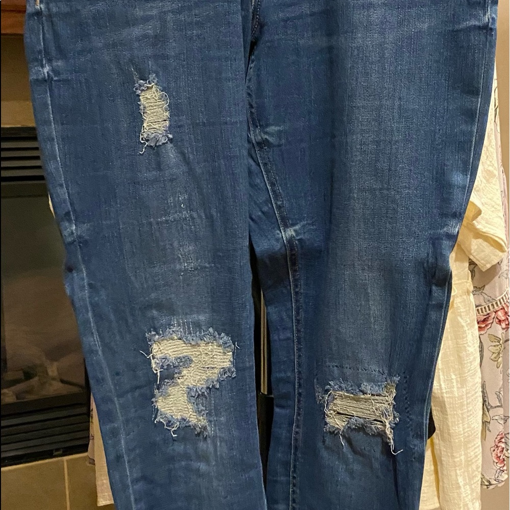 Dex distressed denim jeans